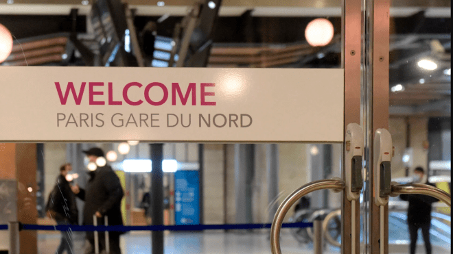 فرنسا: إصابة 6 أشخاص في حادث طعن بباريس