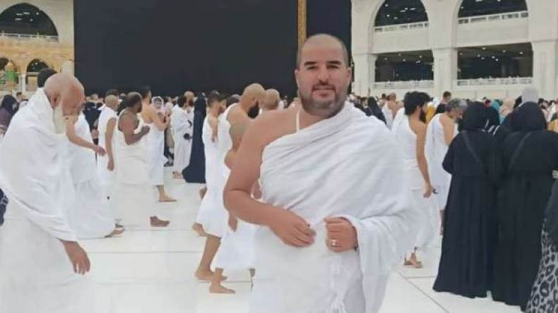 رئيسا “الفاف” والرابطة يُعزّيان في وفاة الإعلامي بركاوي