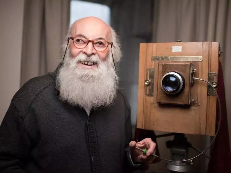 Décès d’Adolfo Kaminsky, photographe engagé pour la cause algérienne
