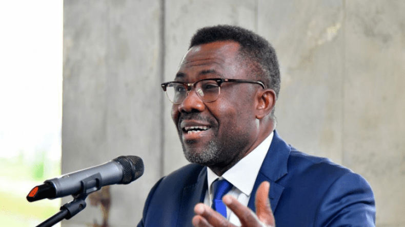 الأمين العام لـ “الكاف”: في الابتدائي درسنا أن الجزائر رمز للثورة وتحرّر الأفارقة