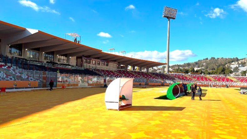 يهمّ الجمهور المُتوجّه إلى ملعب قسنطينة