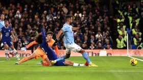 بِالفيديو: محرز يُهدي فوزا ثمينا إلى “السيتي”