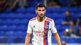 عوار اقترب من هذا النادي