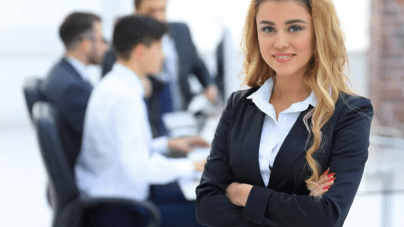 التحيز للجمال في التوظيف.. هل هو واقع أم وهم؟