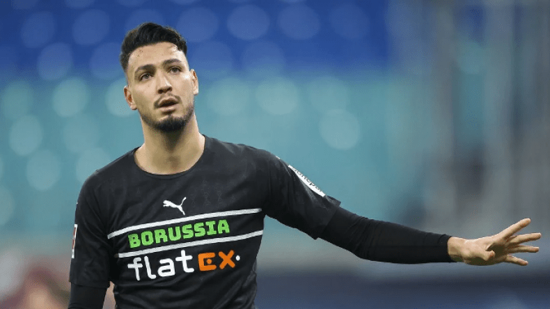 عملاق إسباني يُخطّط لِانتداب بن سبعيني