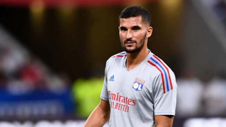 تفاصيل عرض بيتيس لِضمّ عوار