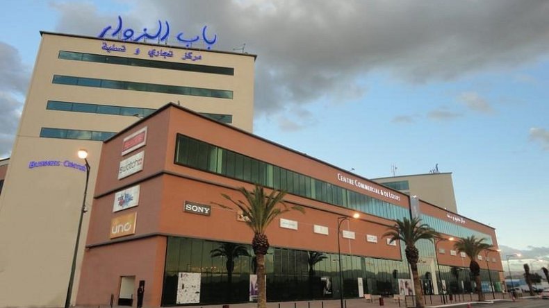 حريق بالمركز التجاري بباب الزوار.. الحماية المدنية توضح