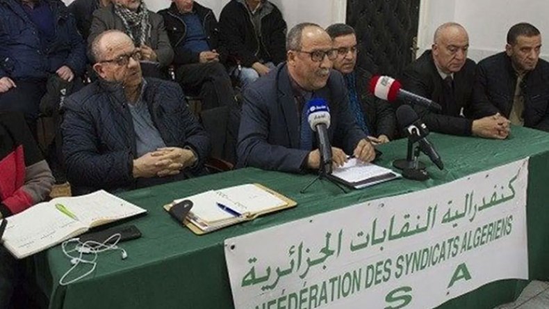 كنفدرالية النقابات تطالب بإثراء مشاريع القوانين 