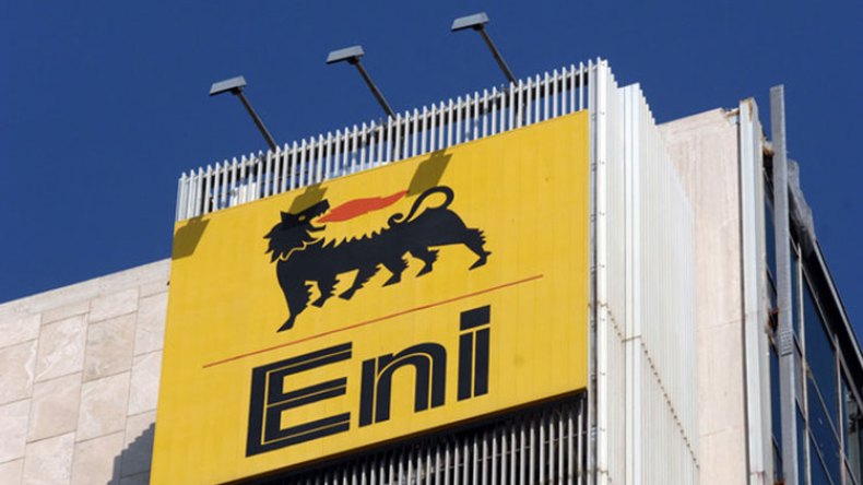 “إيني” و”سنام” تتفقان على إدارة خطوط غاز تربط الجزائر بإيطاليا