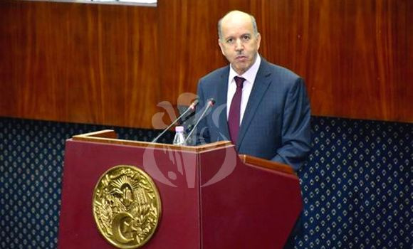 Saihi: Plusieurs wilayas bénéficieront de structures sanitaires