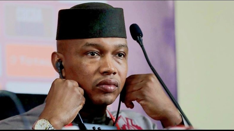 الأسطورة السنغالية الحاجي ضيوف منتظر بالجزائر