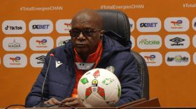 هذا ما قاله مدرب النيجر عن مواجهة “الخضر” في نصف النهائي