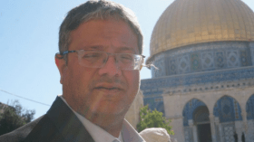 وزير الأمن القومي الإسرائيلي يقتحم المسجد الأقصى (فيديو)