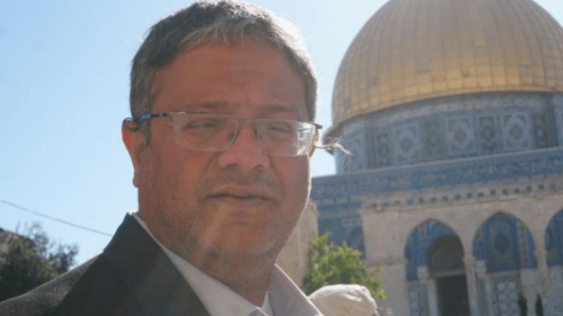 وزير الأمن القومي الإسرائيلي يقتحم المسجد الأقصى (فيديو)