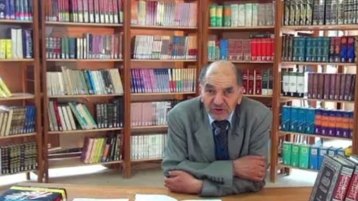 .. وسكت صاحب الدرس اللّغوي عن الكلام