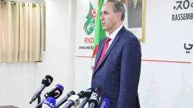 عز الدين ميهوبي يعلن اعتزال العمل السياسي والحزبي