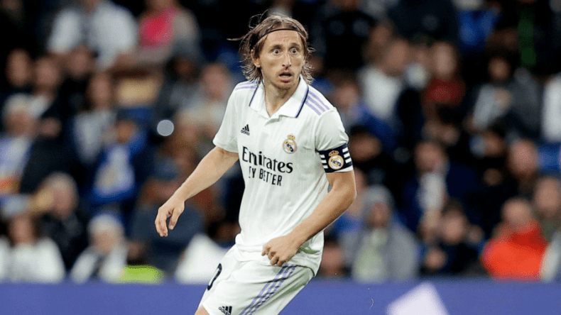 مودريتش يعلّق على تكهنات انتقاله إلى الدوري السعودي