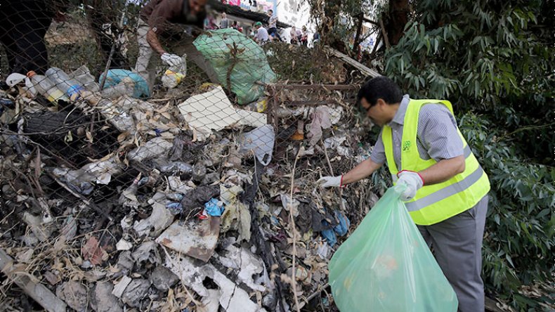 نبش النفايات من أجل الرّسكلة.. ظاهرة تضر بالبيئة