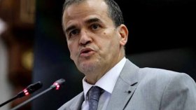 رزيق يدعو المتعاملين الاقتصاديين إلى “اكتساح” الأسواق الافريقية