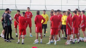 “الفاف” تبحث عن مدربين للمنتخبات الشبانية