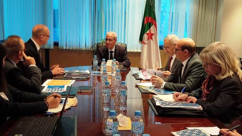 كسالي: الجزائر ملتزمة برفع القدرة الشرائية واحتواء التضخم