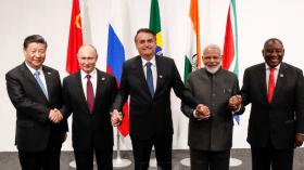 19 دولة قدّمت طلبات للانضمام إلى “بريكس”