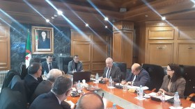 مشروعا غار جبيلات والفوسفات المدمج في اجتماع تنسقي لوزارتي الطاقة والأشغال العمومية