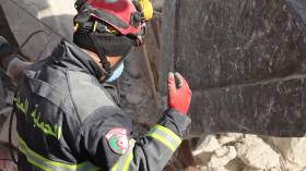 الجالية الجزائرية في حلب تكرّم أعوان الحماية المدنية المشاركين في الإغاثة (فيديو)