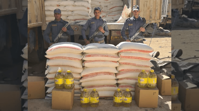 إحباط محاولة تهريب كميات كبيرة من الفرينة وزيت المائدة بتمنراست