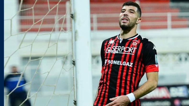 محيوص ينافس “هدافي” الاتحاد قاريا