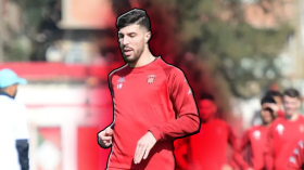 محيوس ينفذ ركلة جزاء بنفس طريقة نهائي الشان ويفلح في تسجيلها هذه المرة