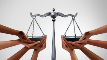 العدل أساس المُلك 