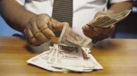 امتيازات جديدة لتمويل مشاريع الحرف والصناعات التقليدية