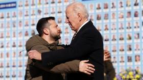 بايدن في كييف: مساعدات عسكرية أمريكية جديدة لأوكرانيا بقيمة 500 مليون دولار