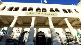 القضاء يضرب بيد من حديد في المساس بالملكية الفكرية والصناعية