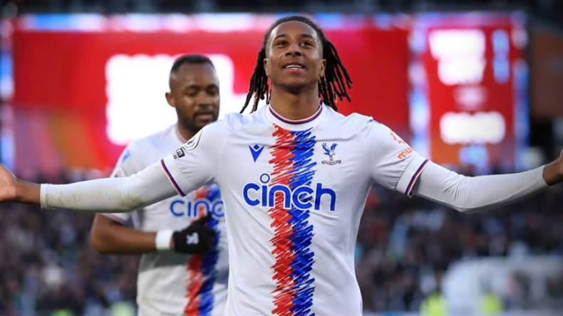 الفاف تواجه صعوبات في إقناع مايكل أوليس للعب للخضر