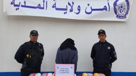 بالصور.. توقيف سارق المحلات باستعمال زي نسائي بالمدية