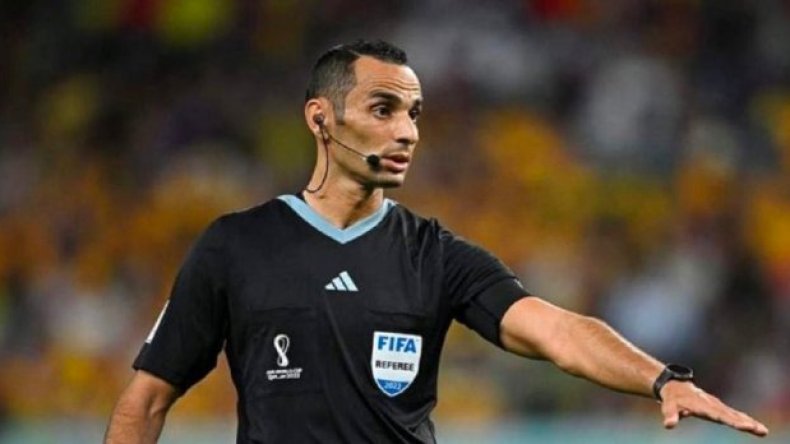 حديث عن تعيين الجزائري “غربال” حكما لِنهائي مونديال الأندية