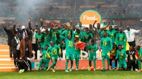 هذه هي قيمة المنحة التي دفعتها حكومة السنيغال للاعبي المنتخب المحلّي