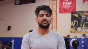 لاعب دولي جزائري مُحترف بِتركيا يُطمئن أهله بعد تحطّم منزله