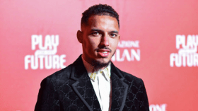 بن ناصر في صراع للبحث عن فريق يلعب له