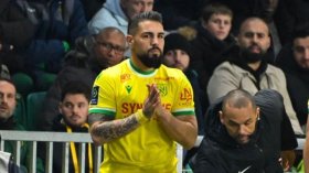 ديلور يُساهم في تأهّل فريقه الجديد