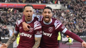 بِالفيديو: بن رحمة يصنع فوز “المطارق”