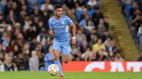 زميل سابق لِمحرز: أستشير طبيبا نفسيا لِانتشالي من البئر