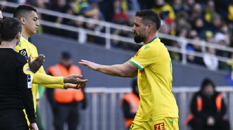 ديلور يعلّق على تعرضه لصافرات الاستهجان