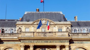 The French Council Of State Refuses To Rescind The Evian Agreements With Algeria