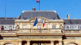 مجلس الدولة الفرنسي يرفض إلغاء اتفاقية إيفيان مع الجزائر