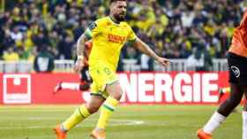 ديلور يعاني في الدوري الفرنسي وصيامه عن التهديف يتواصل