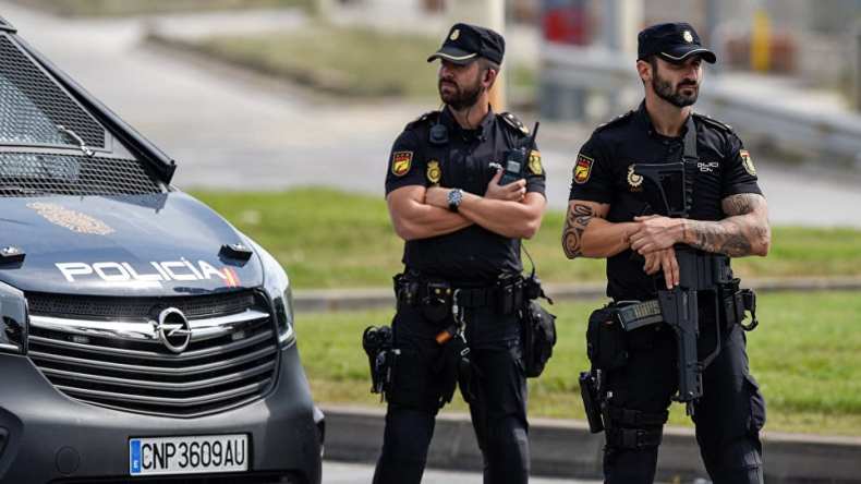 إسبانيا: تفكيك شبة لنقل الحراقة من الجزائر مقابل 5 آلاف أورو للشخص (فيديو)