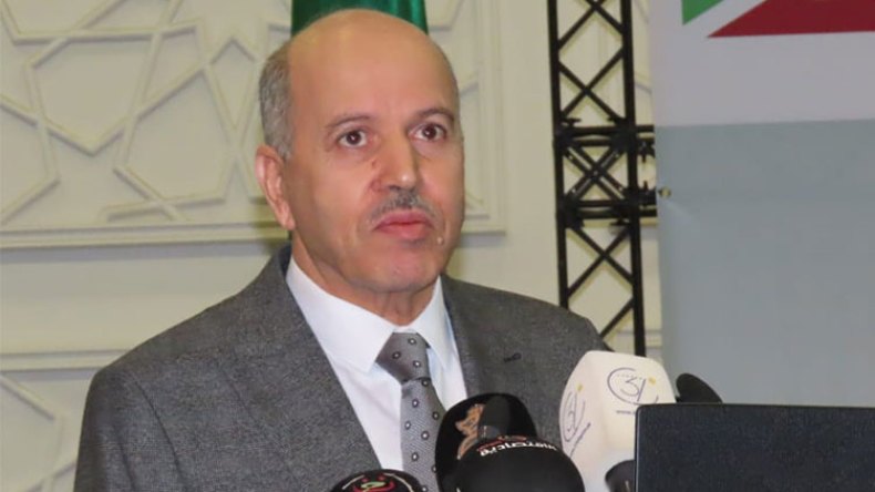 سايحي: استراتيجية متعددة القطاعات لضمان الأمن الصحي